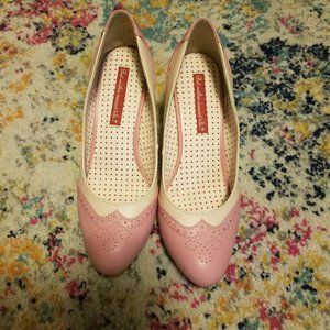 GUC B.A.I.T Pink Hansel Heels Size 9